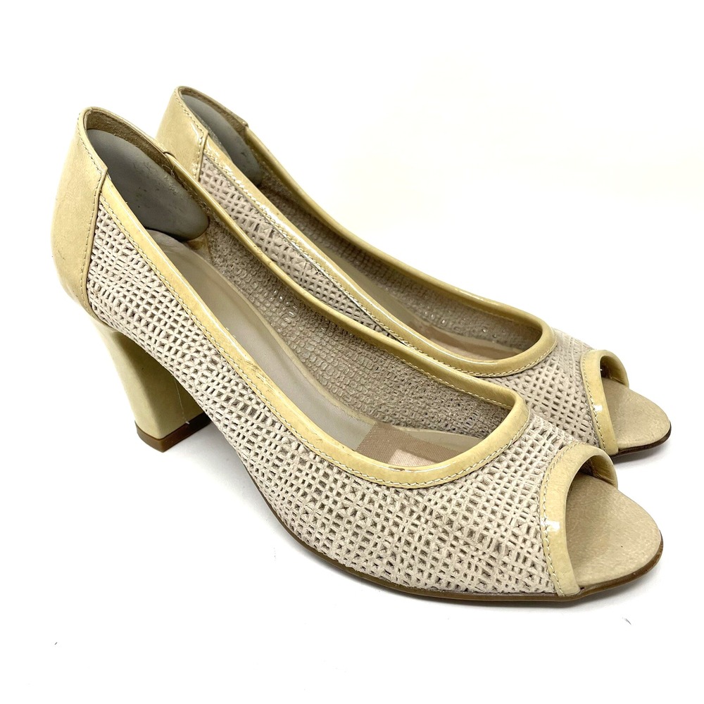 Aquatalia‎ by Marvin K Beige Chunky Heels Size 7 Basket Weave Peep-toe Patent